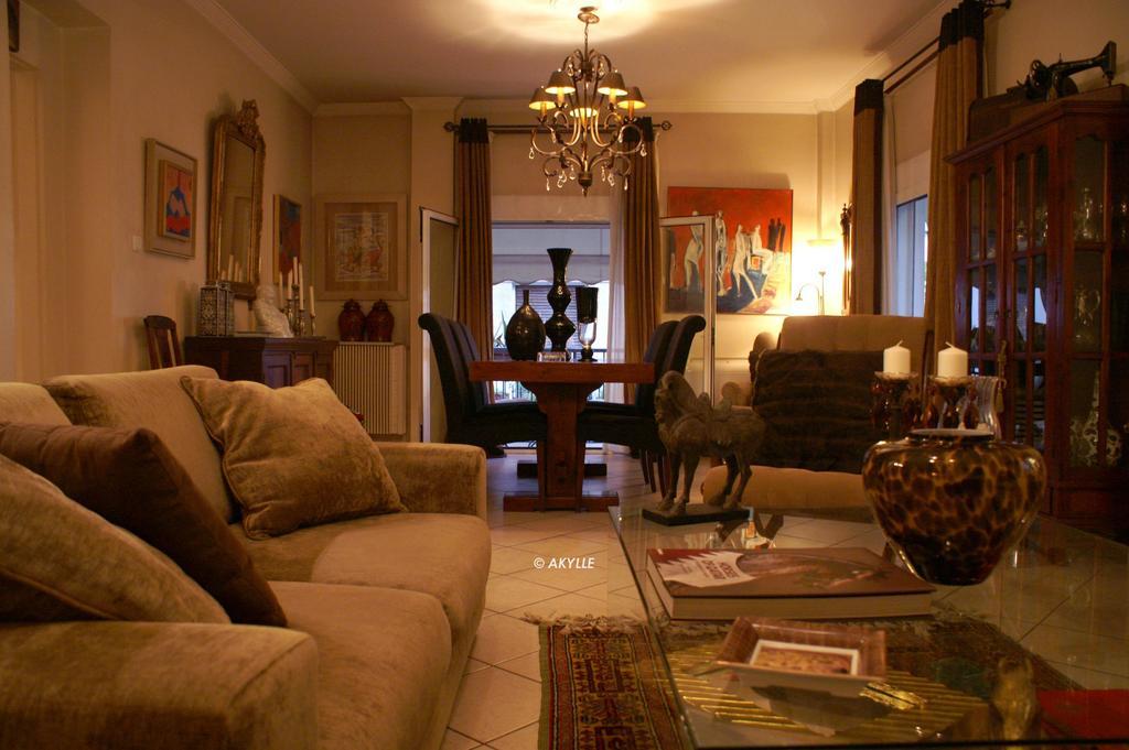 Art House Apartment Athens Luaran gambar