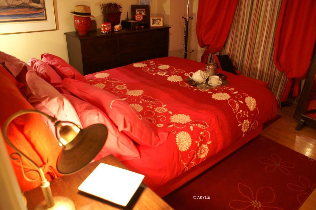 Art House Apartment Athens Luaran gambar