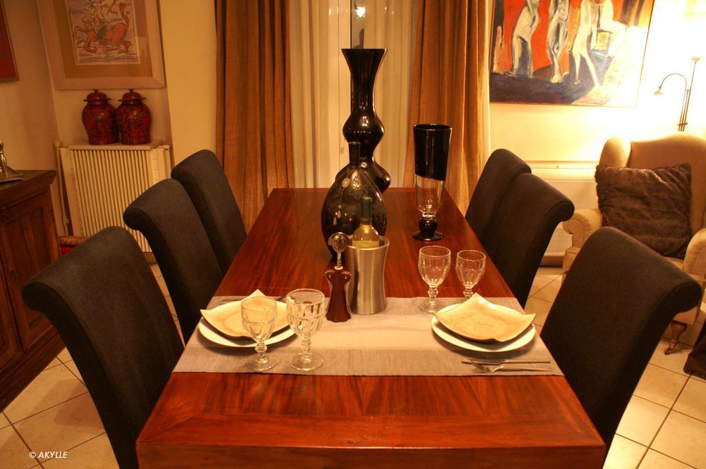 Art House Apartment Athens Luaran gambar