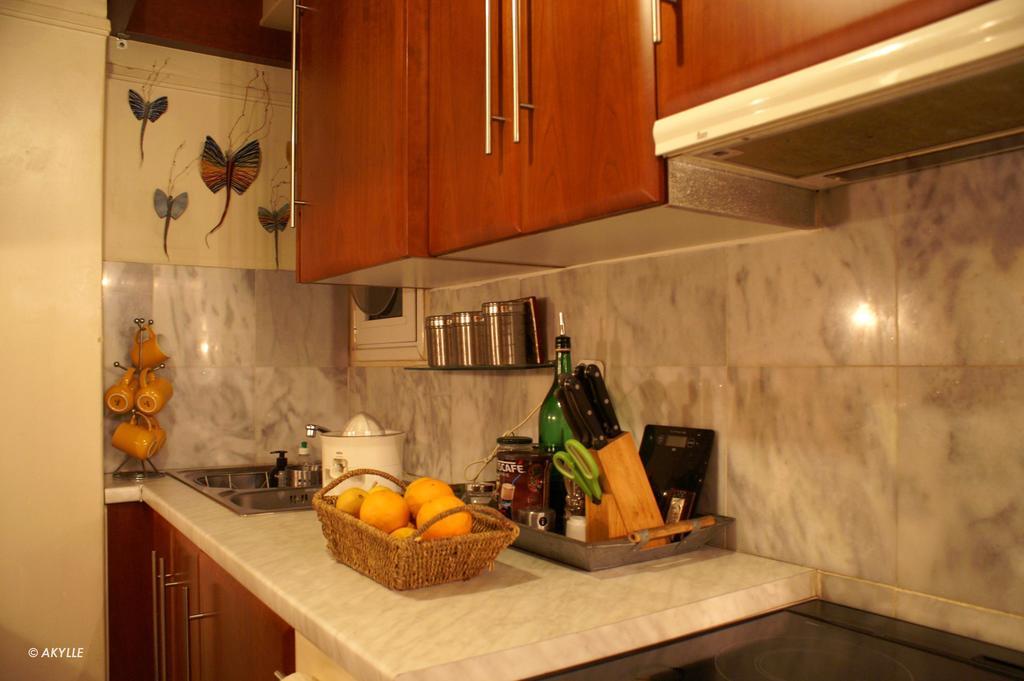 Art House Apartment Athens Luaran gambar